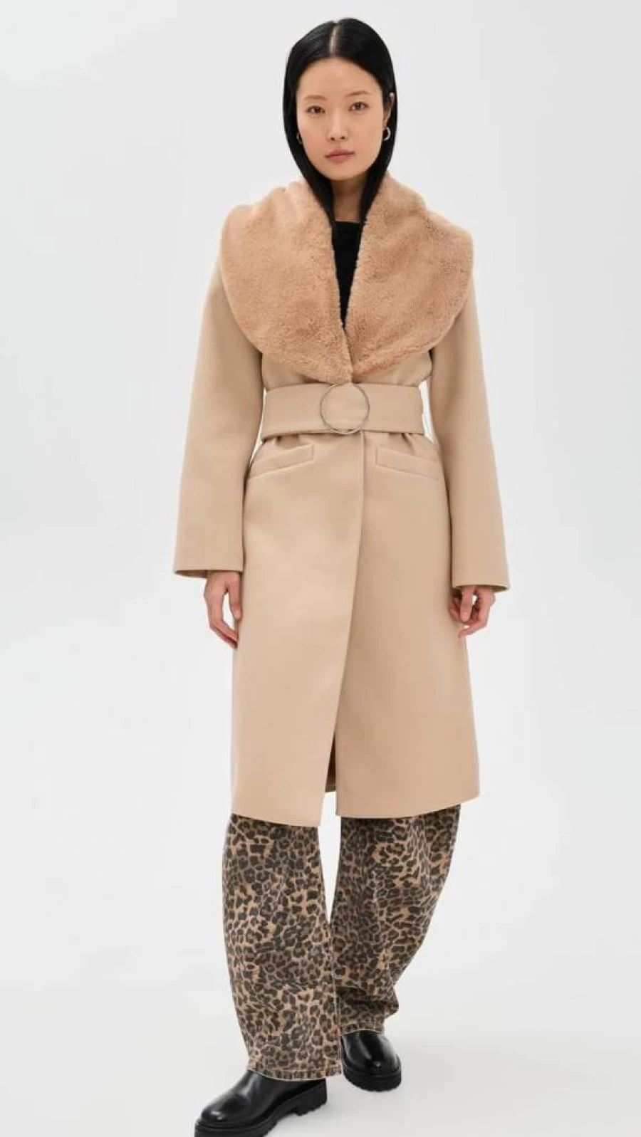 Lioness Women's Endless Coat – Stylish Long Trench Coat for Women