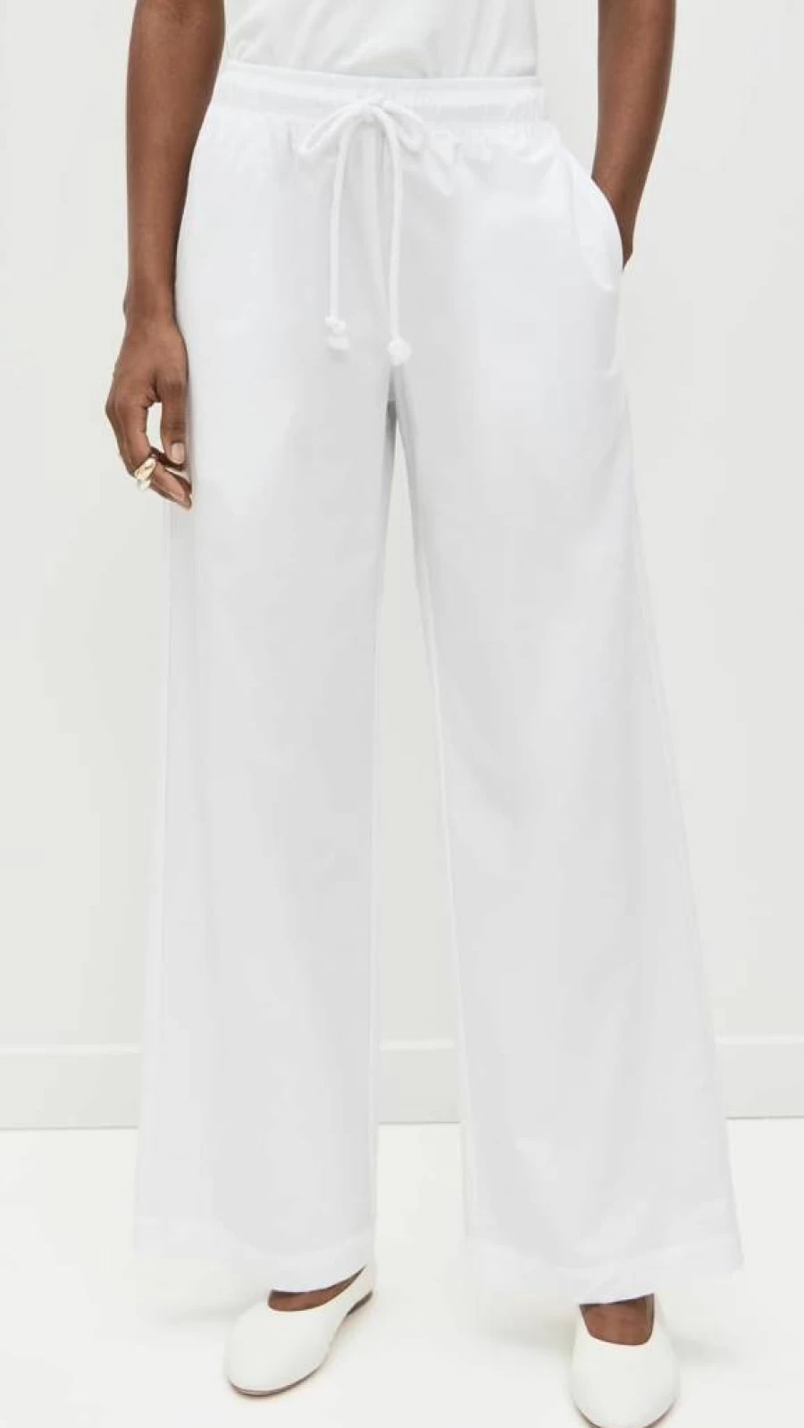DONNI. Women's High-Waisted Pop Pants - Trendy Comfort Stretch Casual Trousers