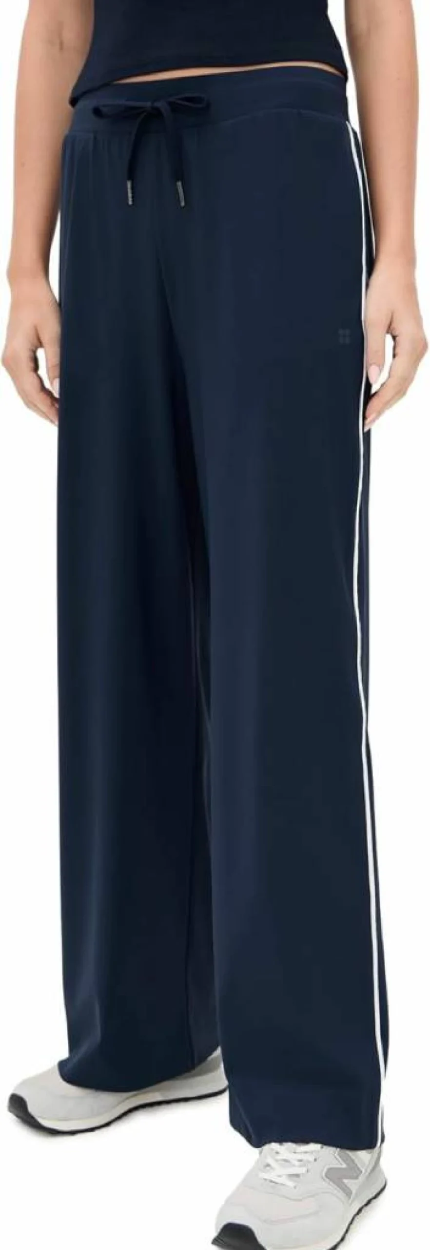 Sweaty Betty Women's High-Waisted Explorer Wide Leg Pants 30" - Comfortable & Stylish Yoga Trousers for Active Lifestyles