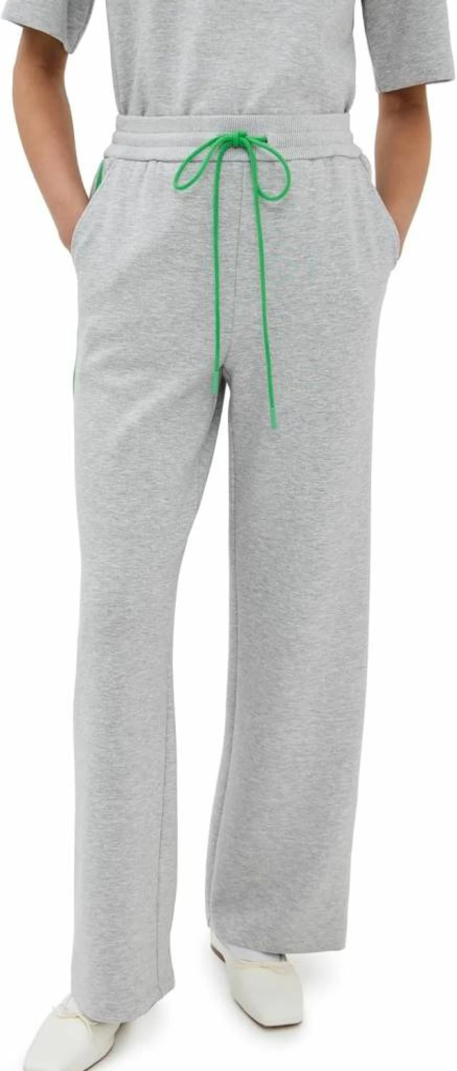 LE BOP Women's High-Waisted Lounge Sweatpants - Soft Casual Jogger Pants for Comfort