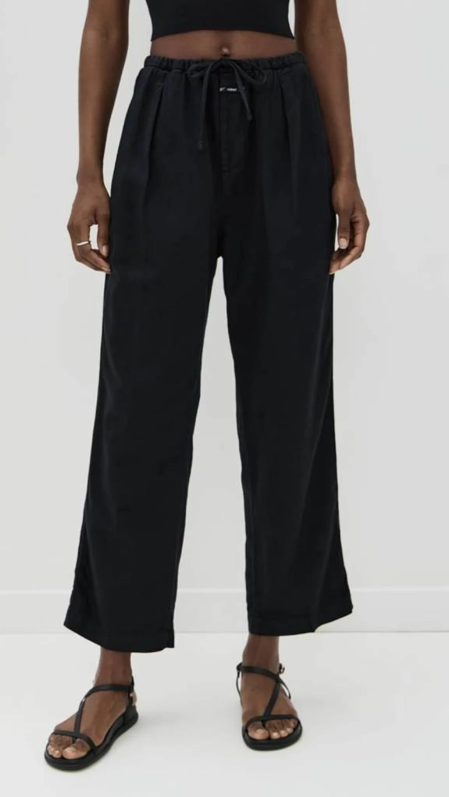 Closed Women's Romilla High-Waisted Trousers - Premium Comfort & Style