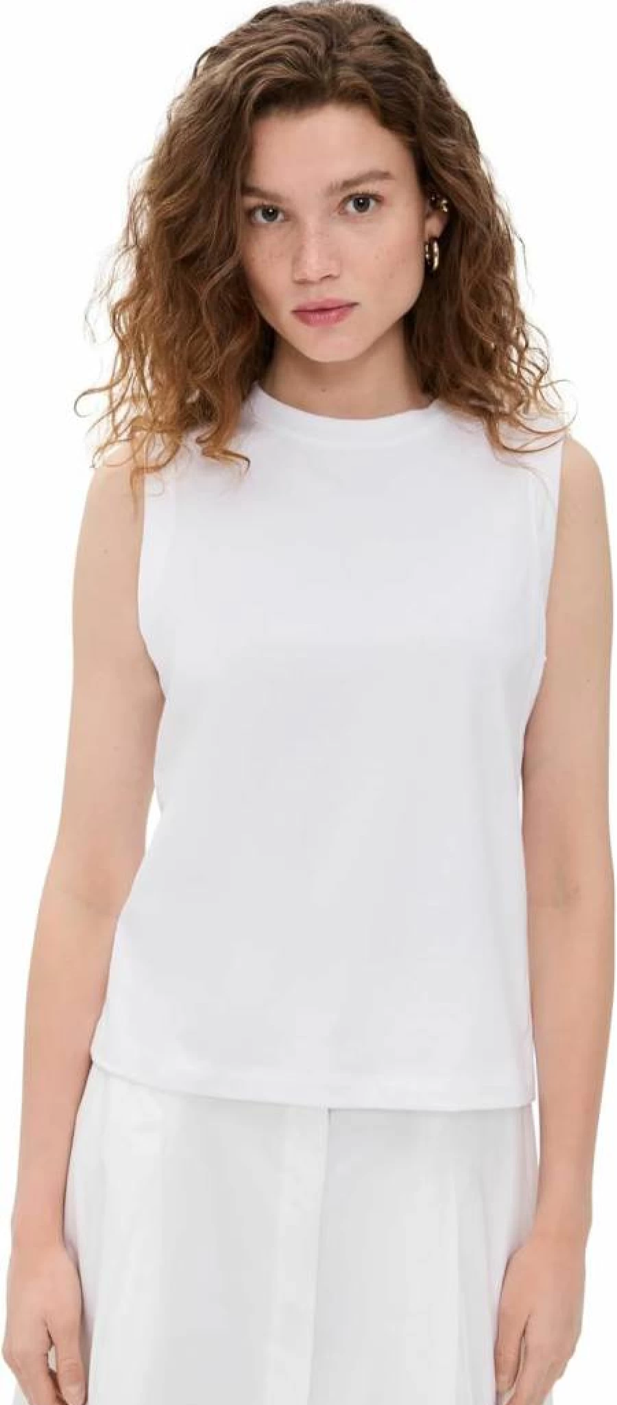 Vince Women's Classic Crew Neck Muscle Tee - Soft Casual Short Sleeve Top
