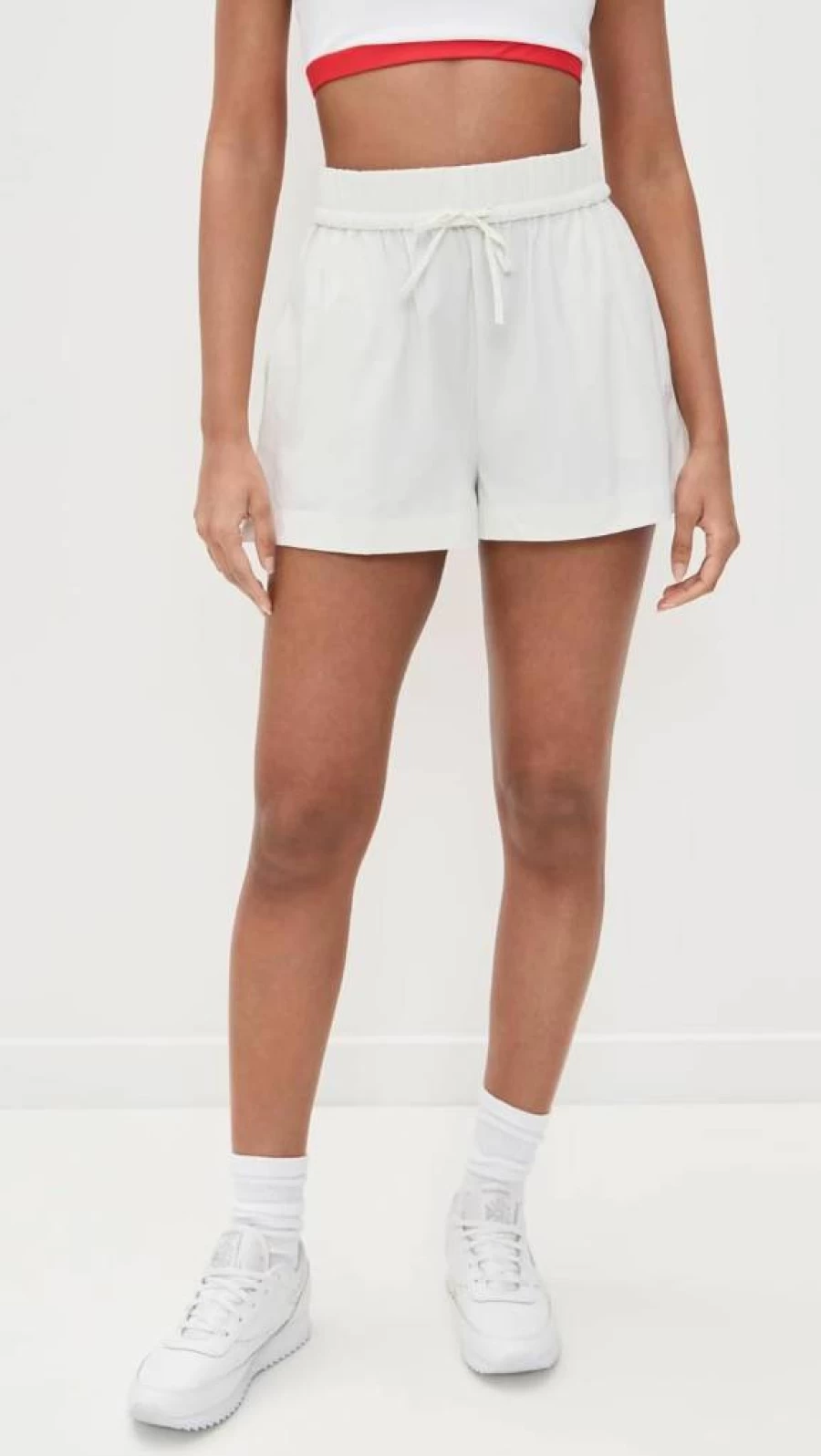 Sweaty Betty Women's High-Waisted Summer Shorts for City Wear – Lightweight & Breathable Active Shorts