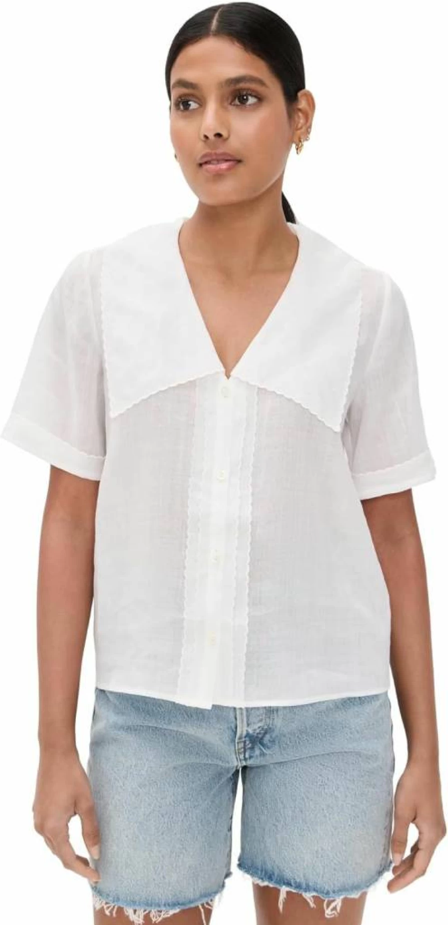 FRAME Women's Scallop Detail Sailor Blouse - Classic Navy Top with Feminine Design