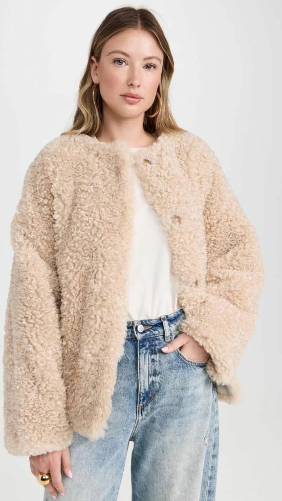 Wyeth Women's Capistran Faux Fur Coat - Luxurious Winter Outerwear