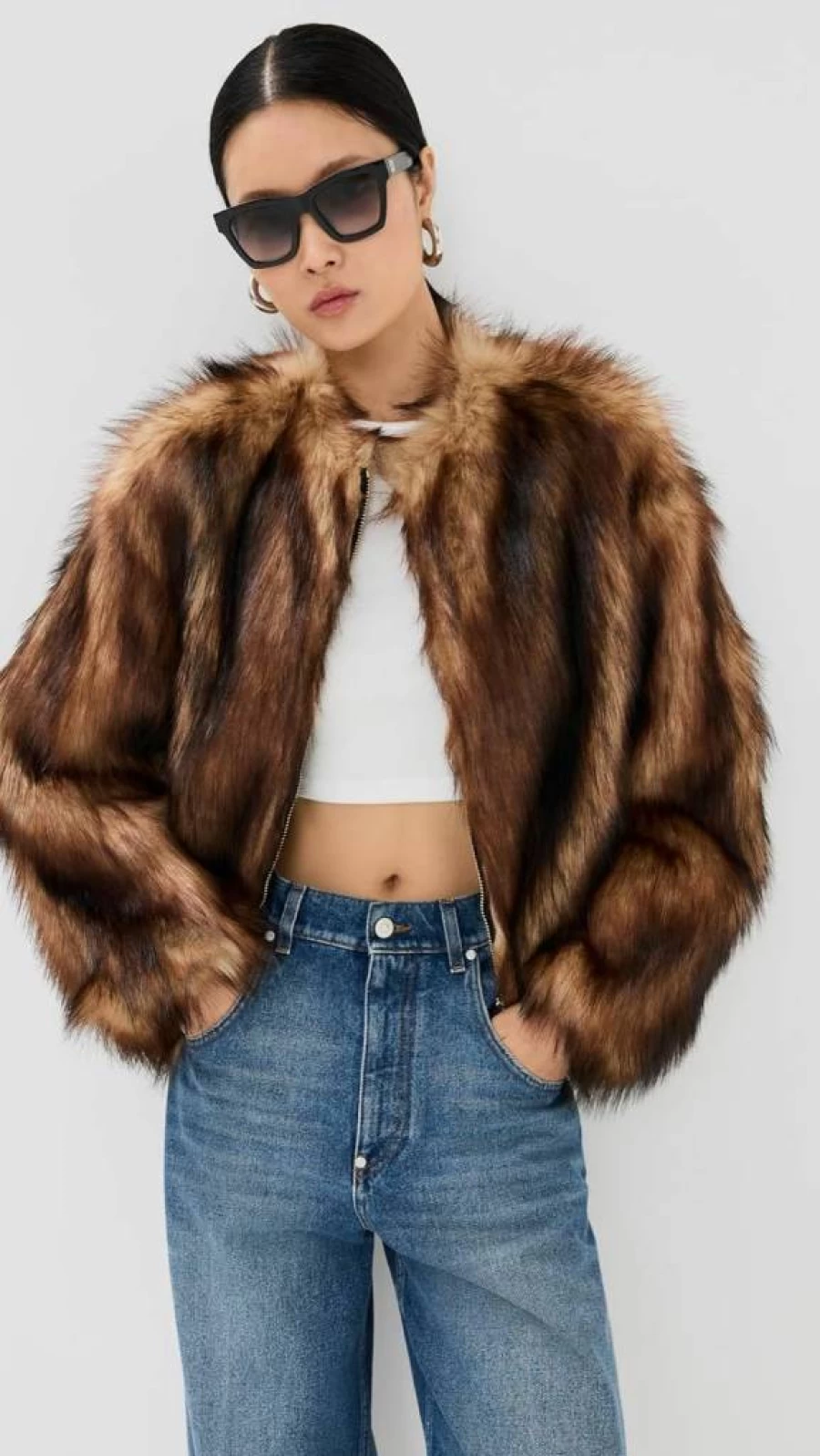 HALFBOY Women's Eco-Friendly Faux Fur Short Coat - Sustainable Vegan Winter Jacket
