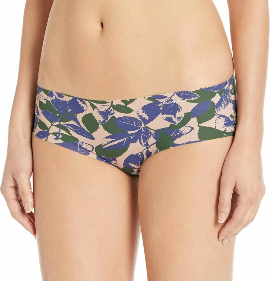 Calvin Klein Women's Invisibles Comfort Hipster Underwear - Seamless Panty for Everyday Wear