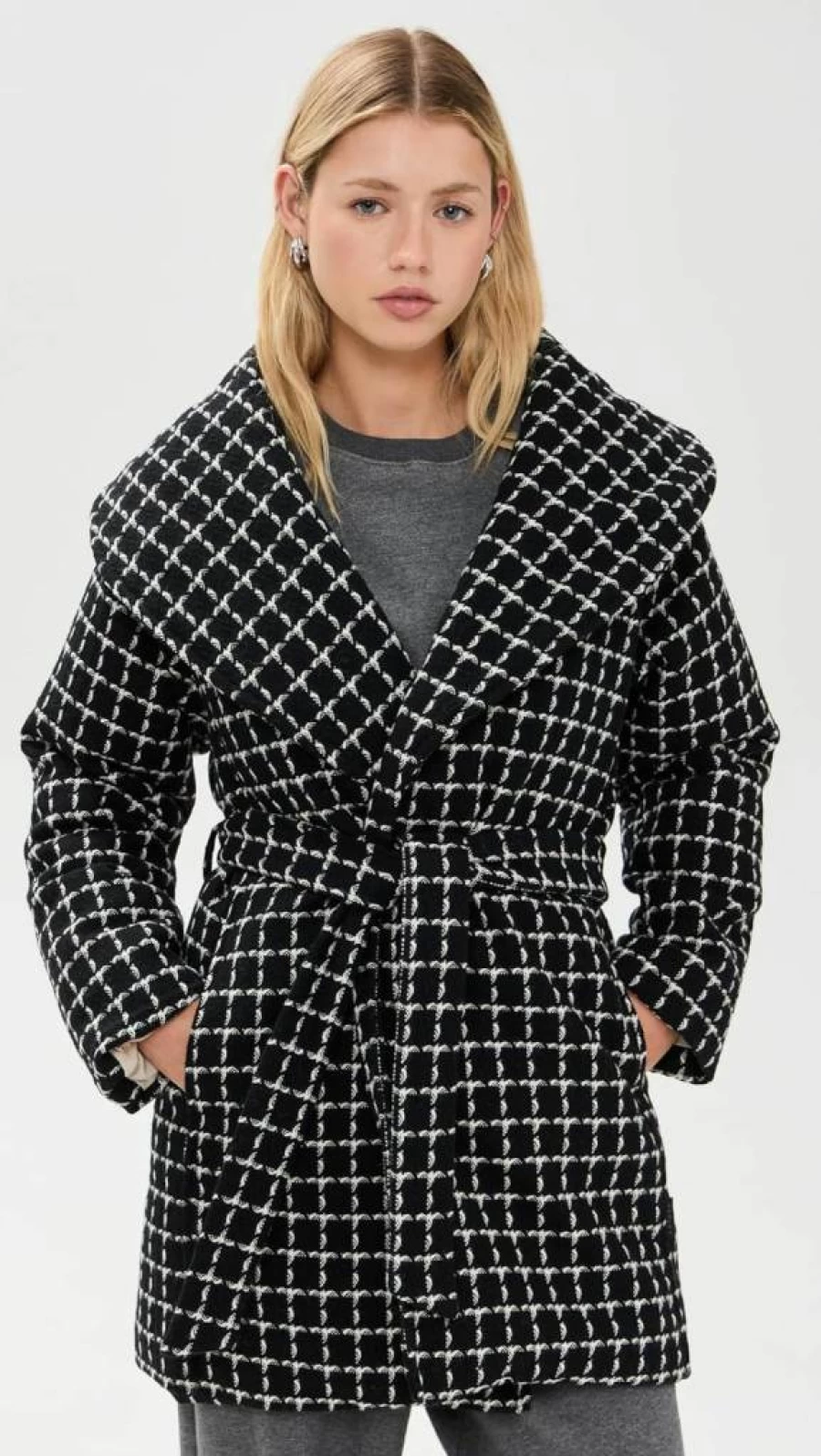 Varley Carol Wrap Jacket for Women - Stylish & Comfortable Outerwear