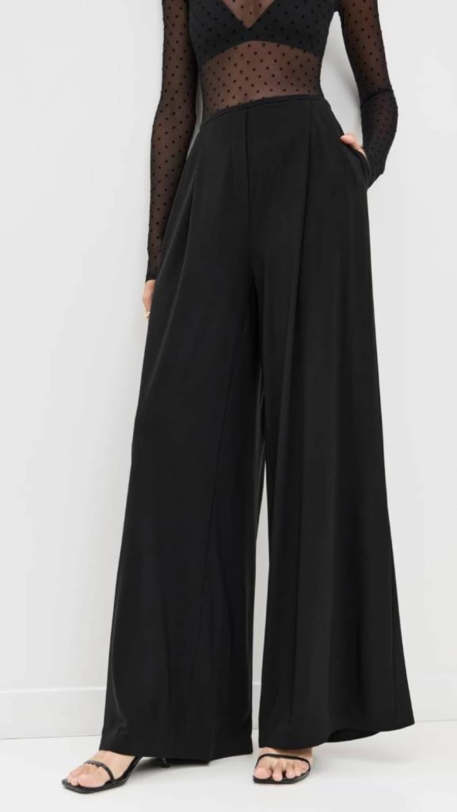 Norma Kamali Women's Pleated Trousers - Elegant High-Waisted Flowy Palazzo Pants for Casual & Office Wear