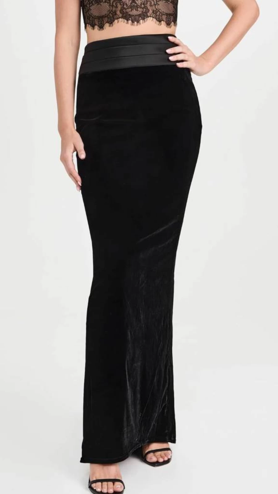 Retrofete Women's Flora Velvet Mini Skirt - Luxurious Velvet A-Line Skirt for Women