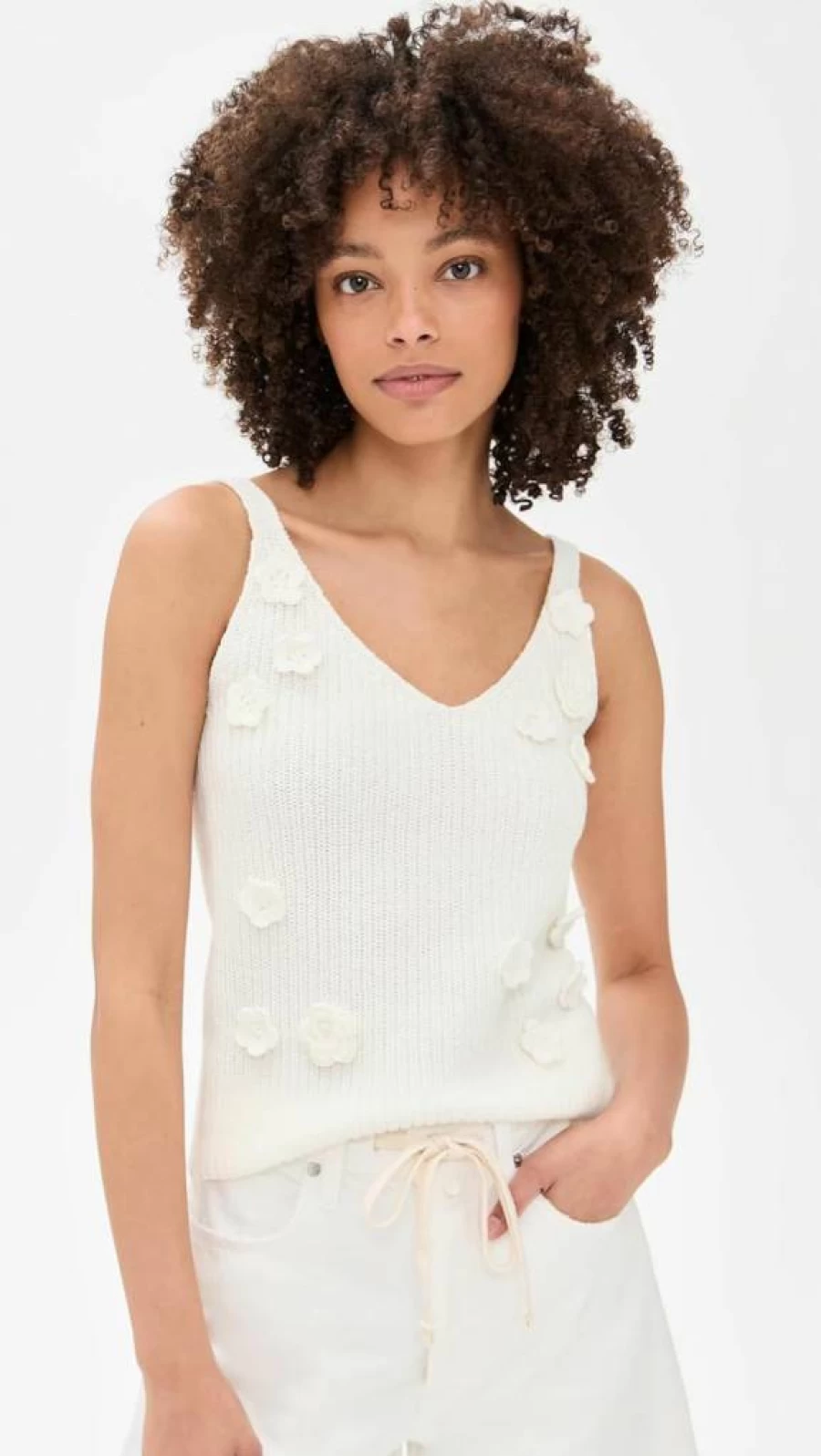 Line & Dot Women's Lara Rosette Embroidered Sleeveless Blouse - Floral Detail Summer Top