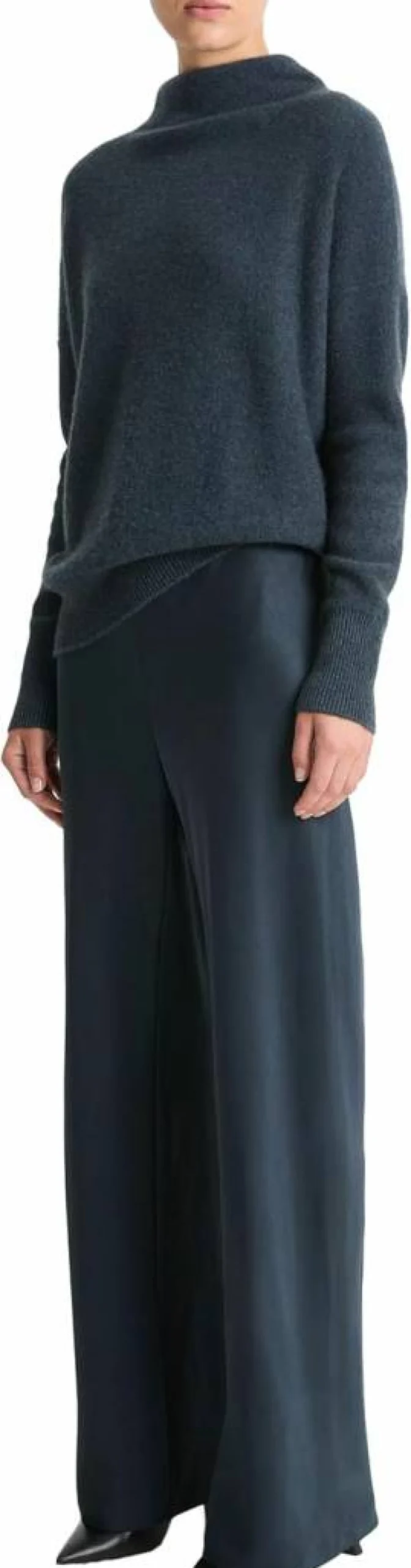Vince Women's Fluid Bias-Cut Dress Pants - Elegant High-Waisted Trousers for Office & Casual Wear