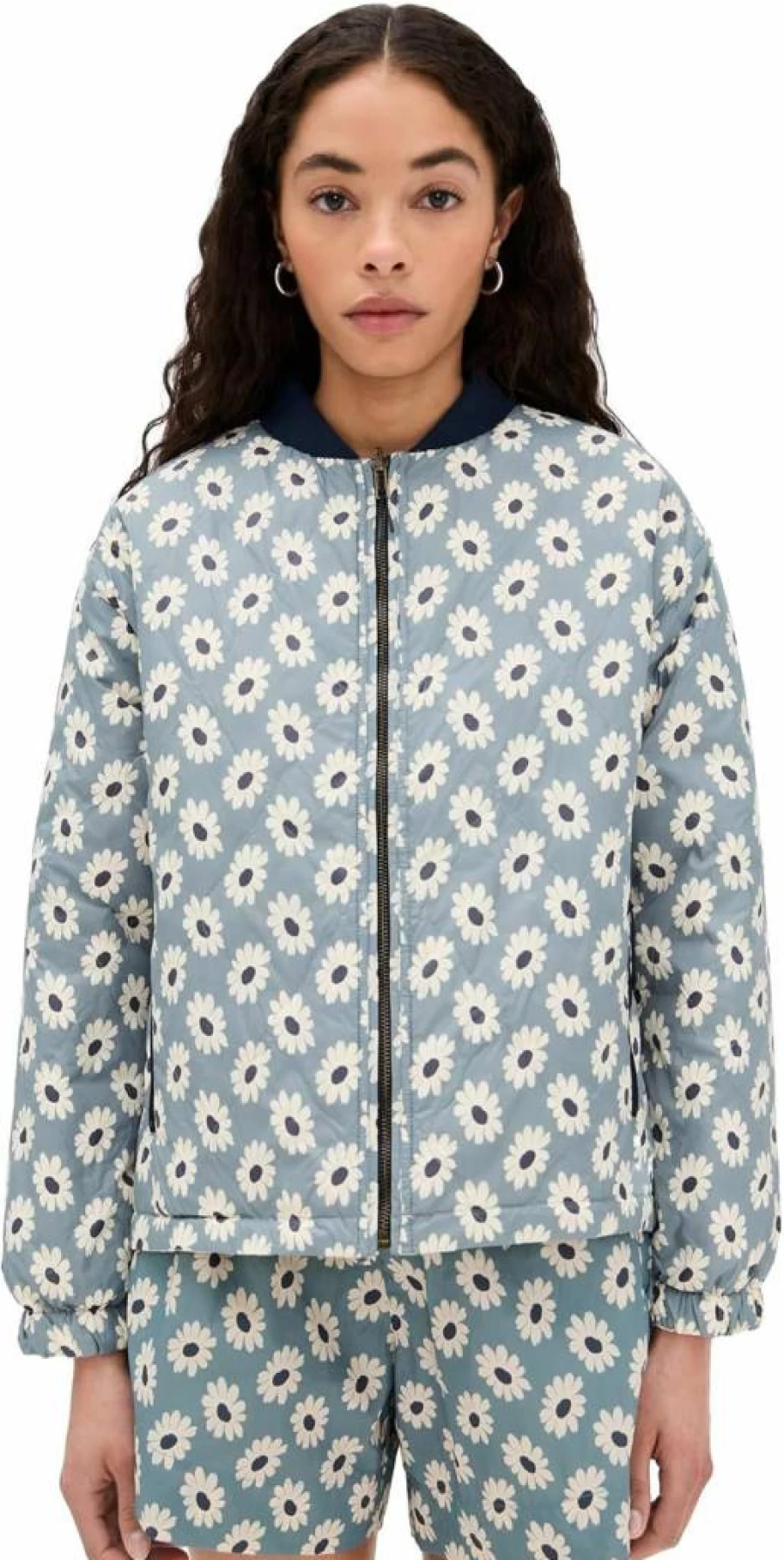 THE GREAT Outdoors Reversible Women's Ultra Light Down Puffer Jacket - Warm Winter Coat
