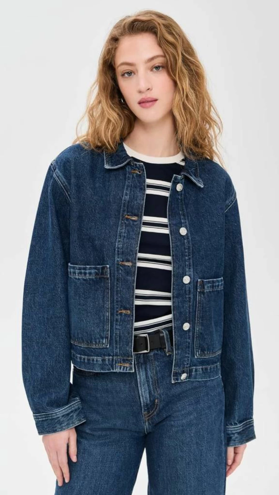 FRAME Women's The Patch Pocket Denim Jacket - Classic Fit Distressed Style